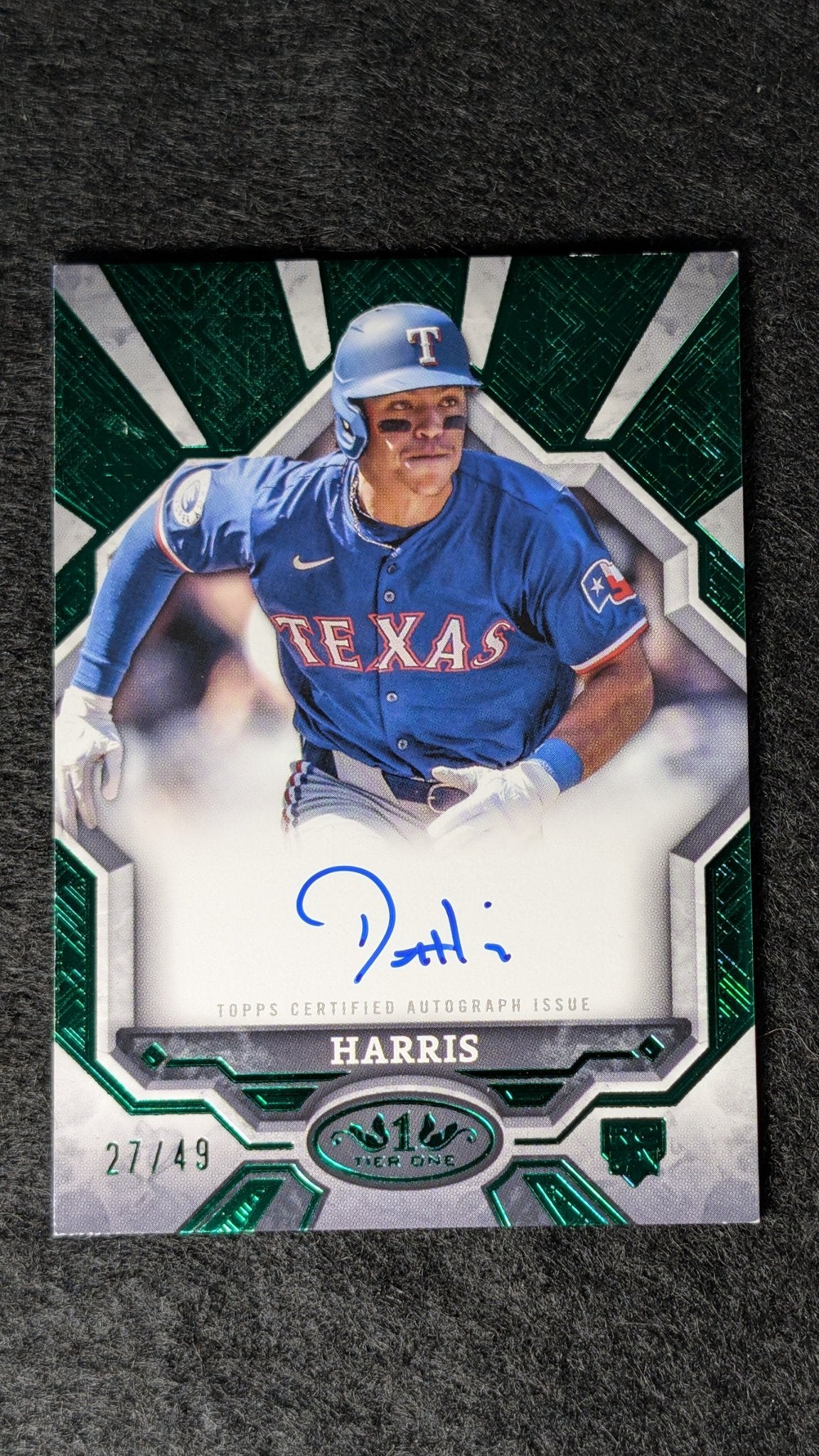 Dustin Harris 2025 Topps Tier One #BOA-DHA Break Out Autographs Green Foil Texas Rangers - front image