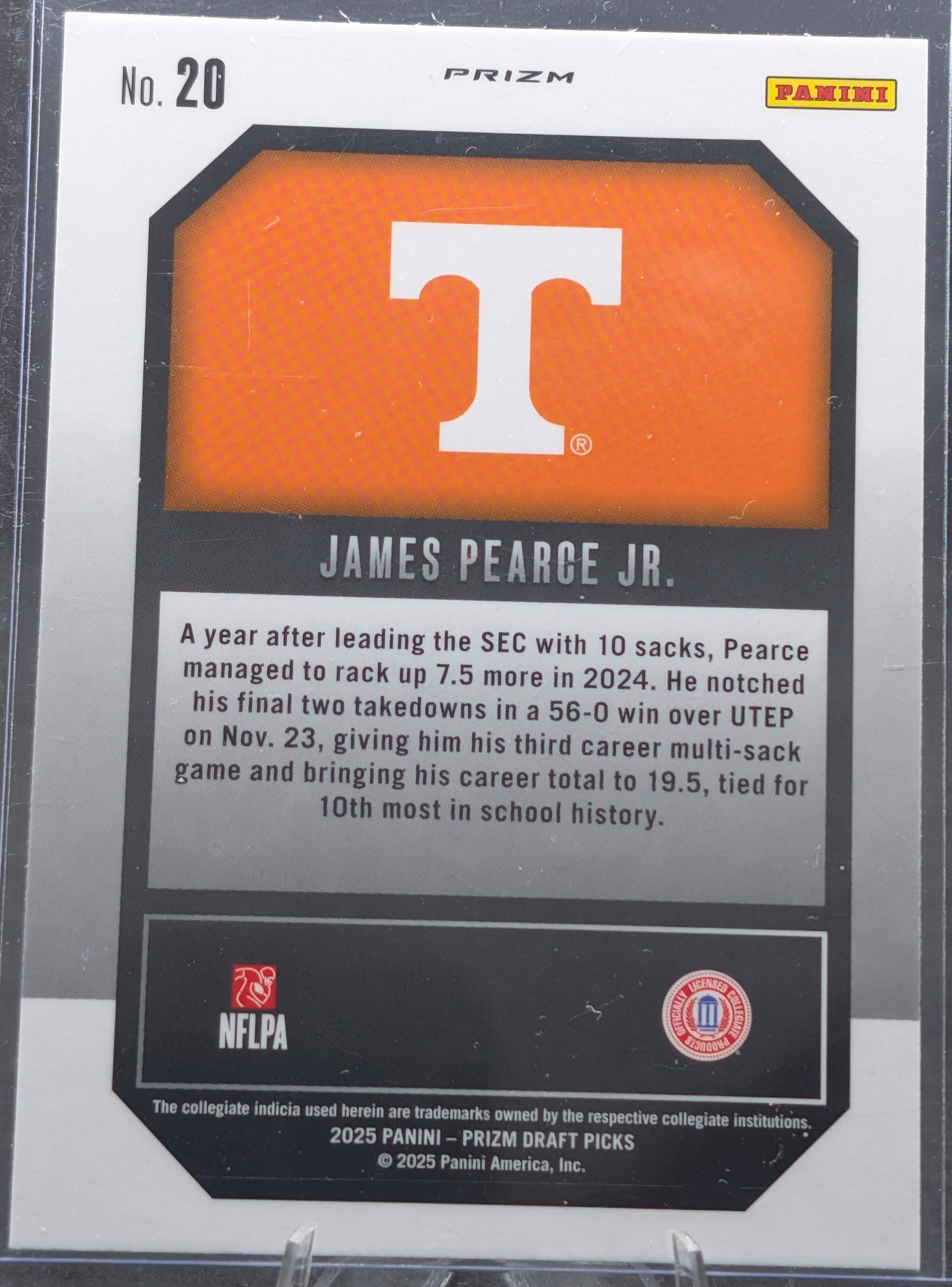 2025 Panini Prizm Draft Picks James Pearce Jr. #20 New Recruits Red Ice Tennessee Volunteers back