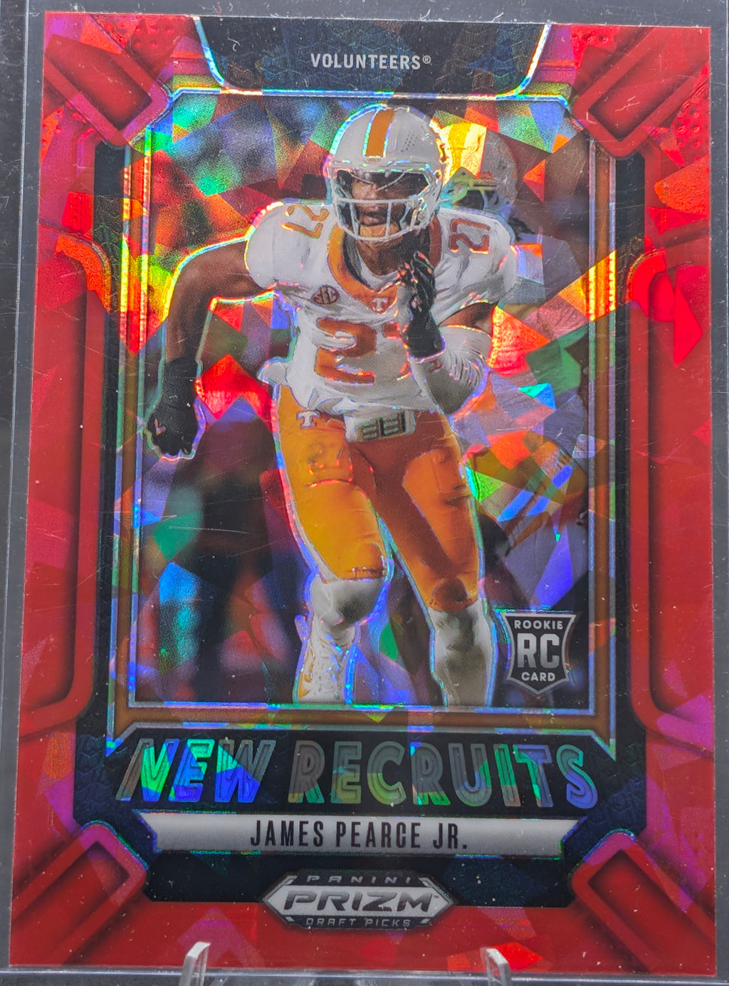 2025 Panini Prizm Draft Picks James Pearce Jr. #20 New Recruits Red Ice Tennessee Volunteers front
