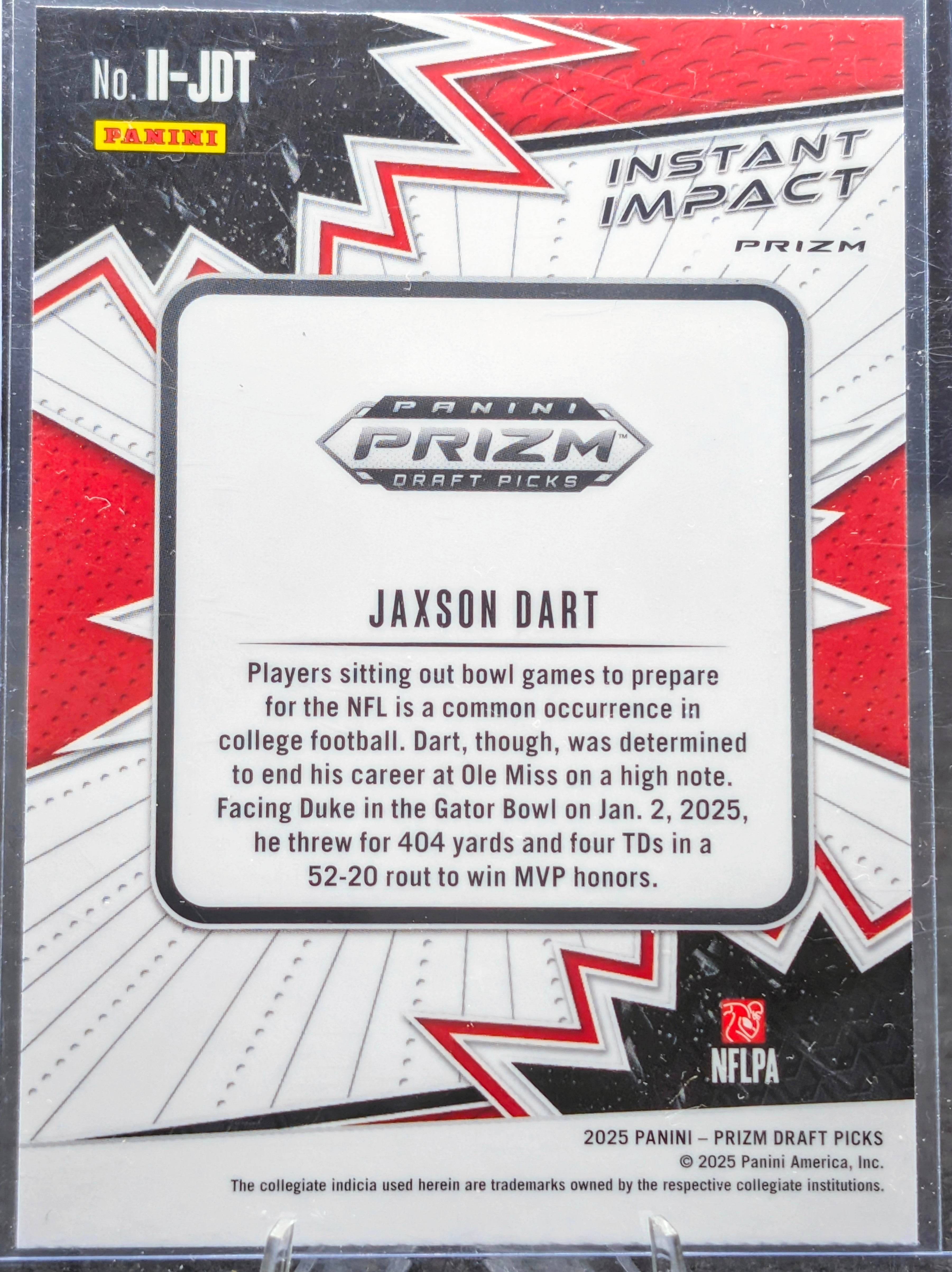 2025 Panini Prizm Draft Picks Jaxson Dart #II-JDT Instant Impact Gold Ice Ole Miss Rebels back