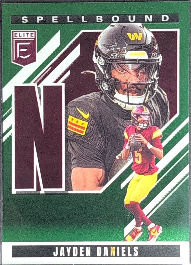 2025 Donruss Elite Jayden Daniels #10 Spellbound Green Washington Commanders front