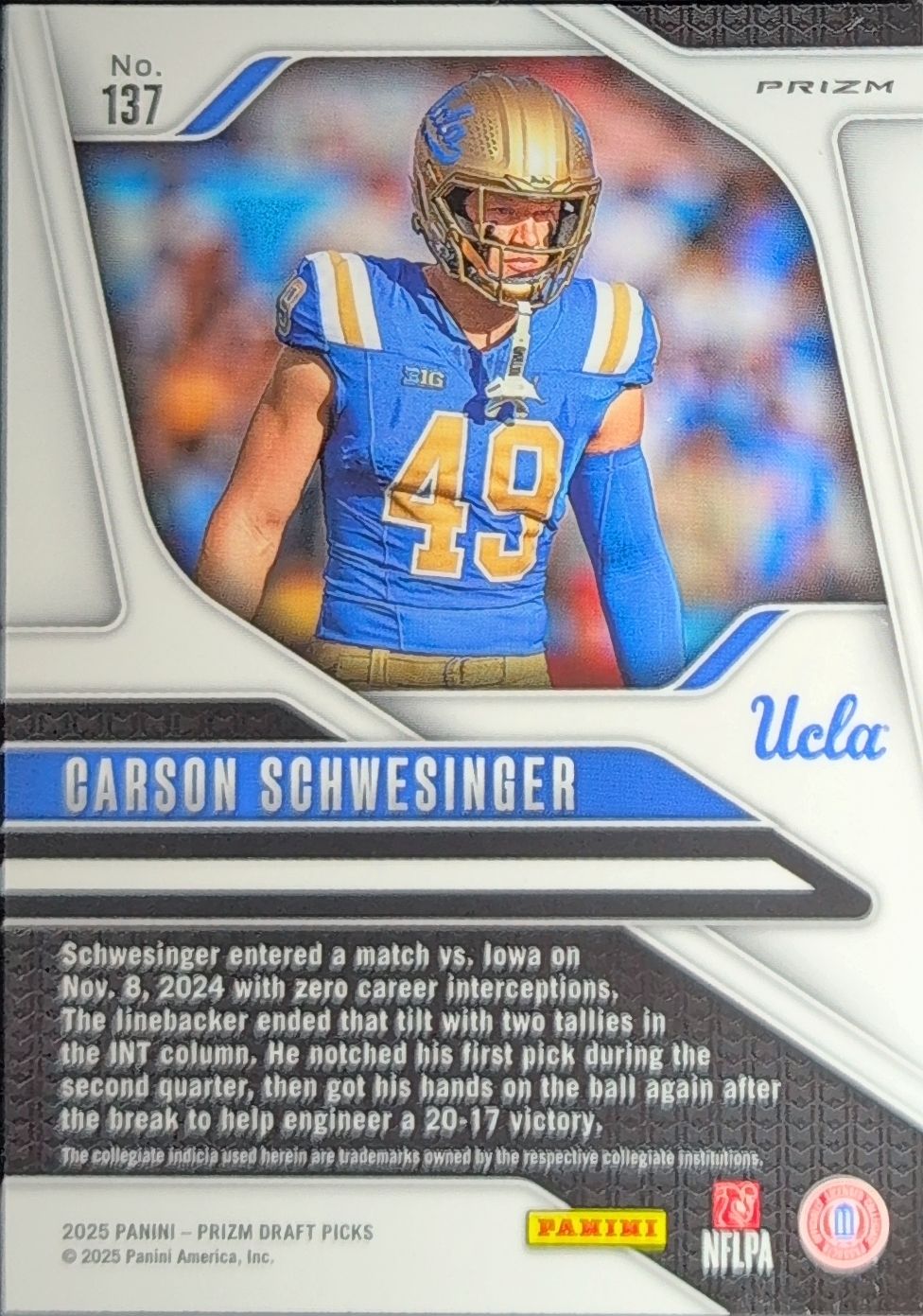 2025 Panini Prizm Draft Picks Carson Schwesinger #137 Prizms Red Ice UCLA Bruins back