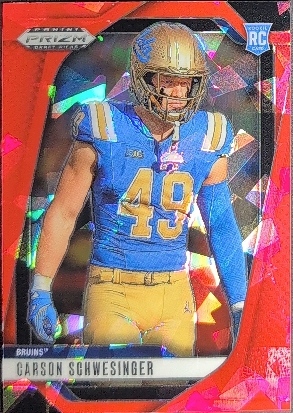 2025 Panini Prizm Draft Picks Carson Schwesinger #137 Prizms Red Ice UCLA Bruins front