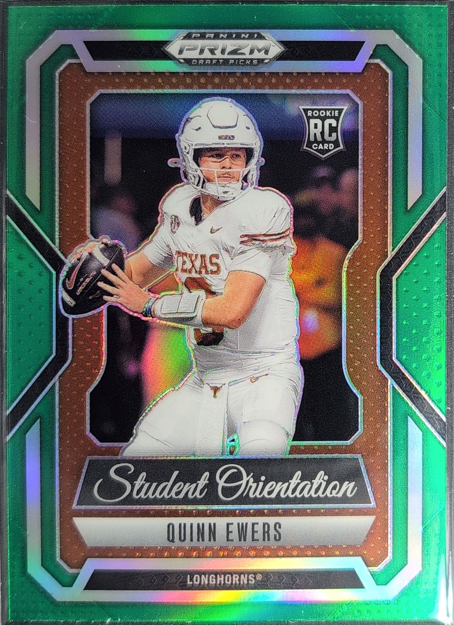 2025 Panini Prizm Draft Picks Quinn Ewers #6 Student Orientation Green Texas Longhorns front