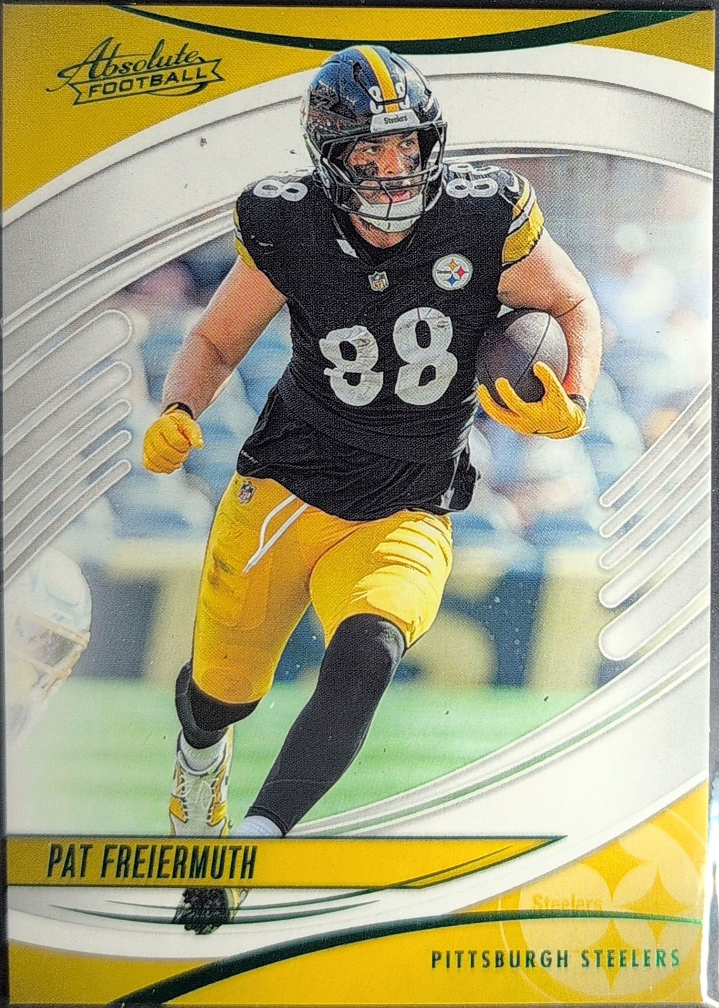 2025 Panini Absolute Pat Freiermuth #59 Green Pittsburgh Steelers front