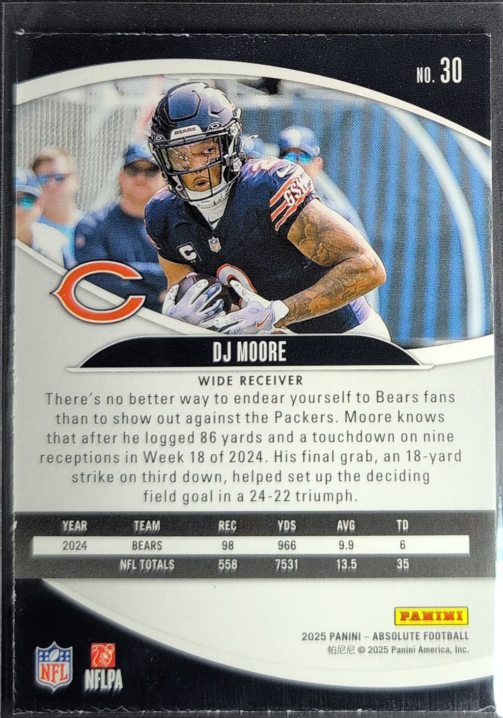 2025 Panini Absolute DJ Moore #30 Green Chicago Bears back