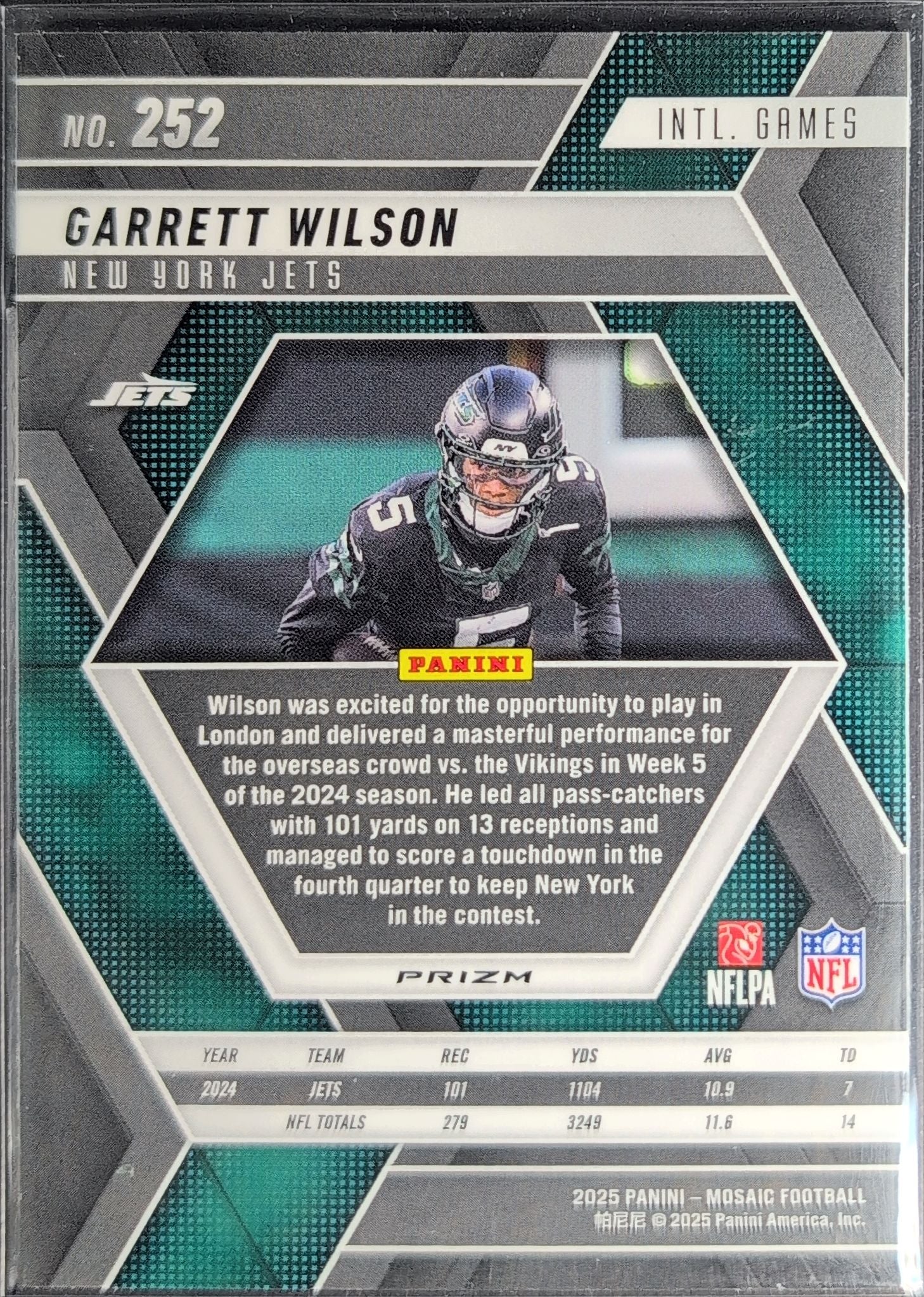 2025 Panini Mosaic Garrett Wilson #252 Mosaic Reactive Yellow New York Jets back