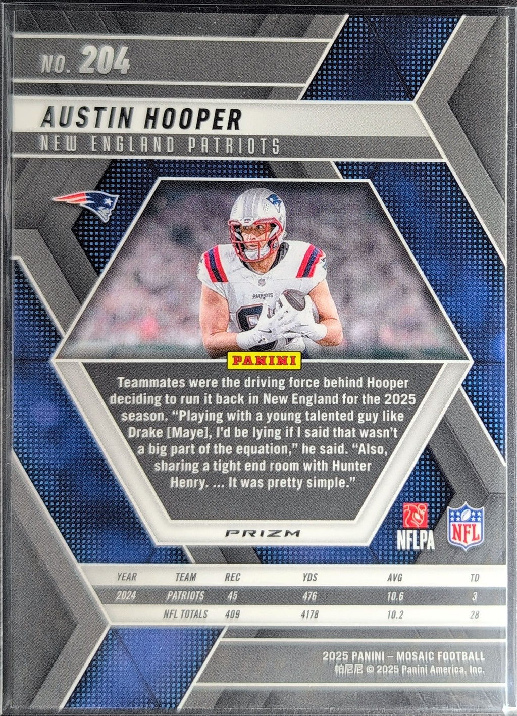 2025 Panini Mosaic Austin Hooper #204 Mosaic Reactive Yellow New England Patriots back
