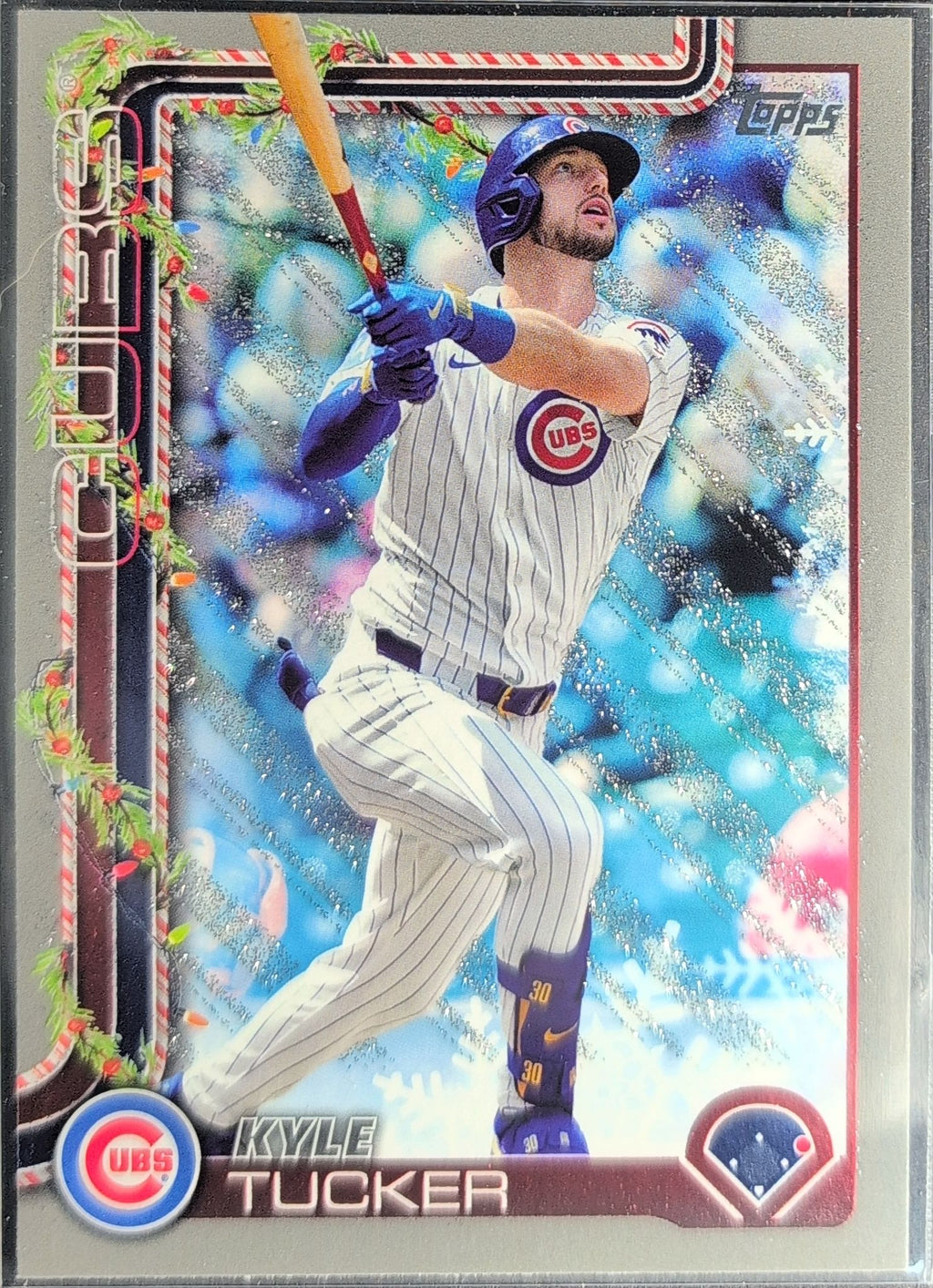 2025 Topps Holiday Kyle Tucker #H26 Silver Glitter Holiday Chicago Cubs front