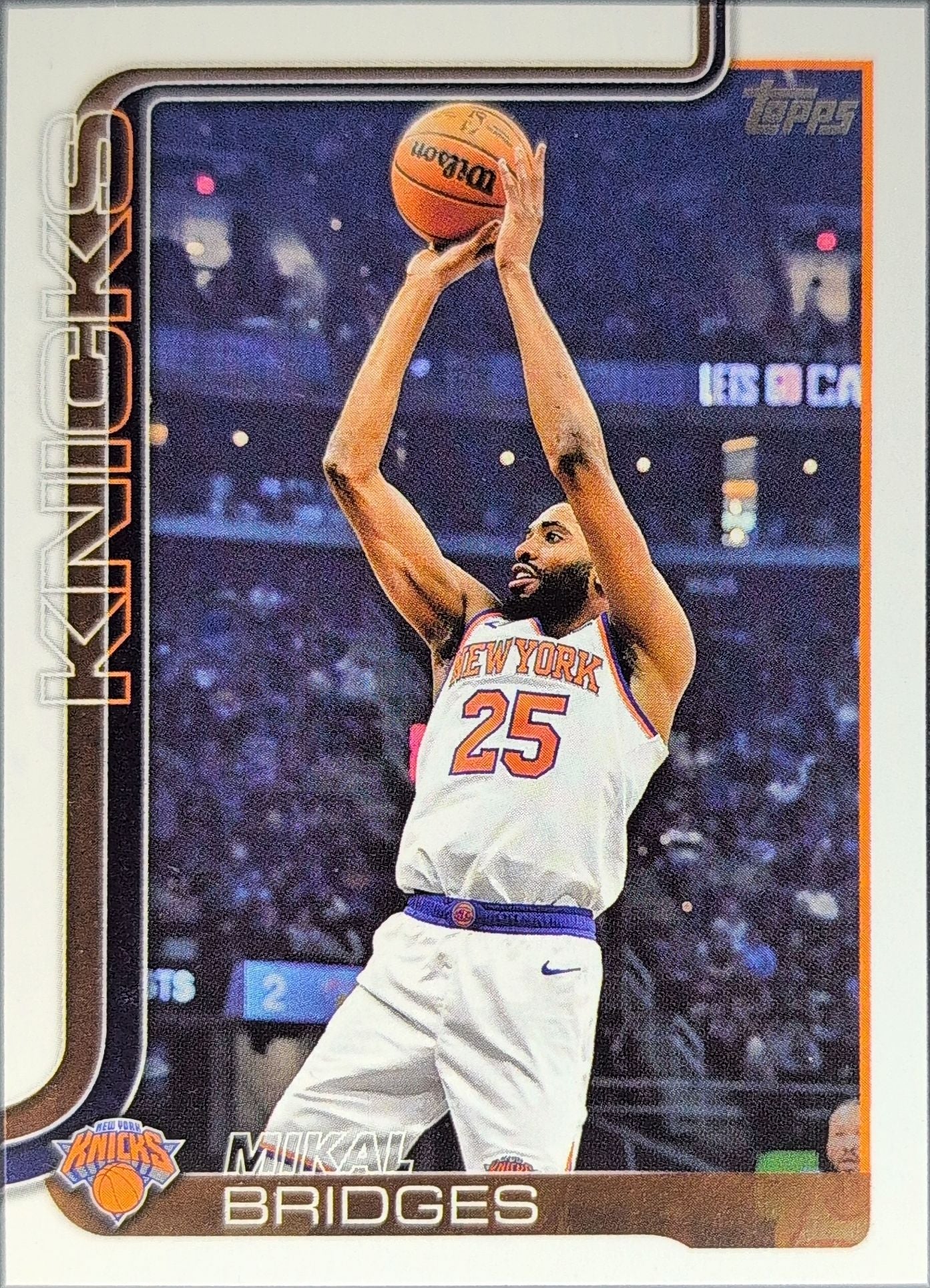 2025-26 Topps Mikal Bridges #18 Rainbow Foilboard New York Knicks front