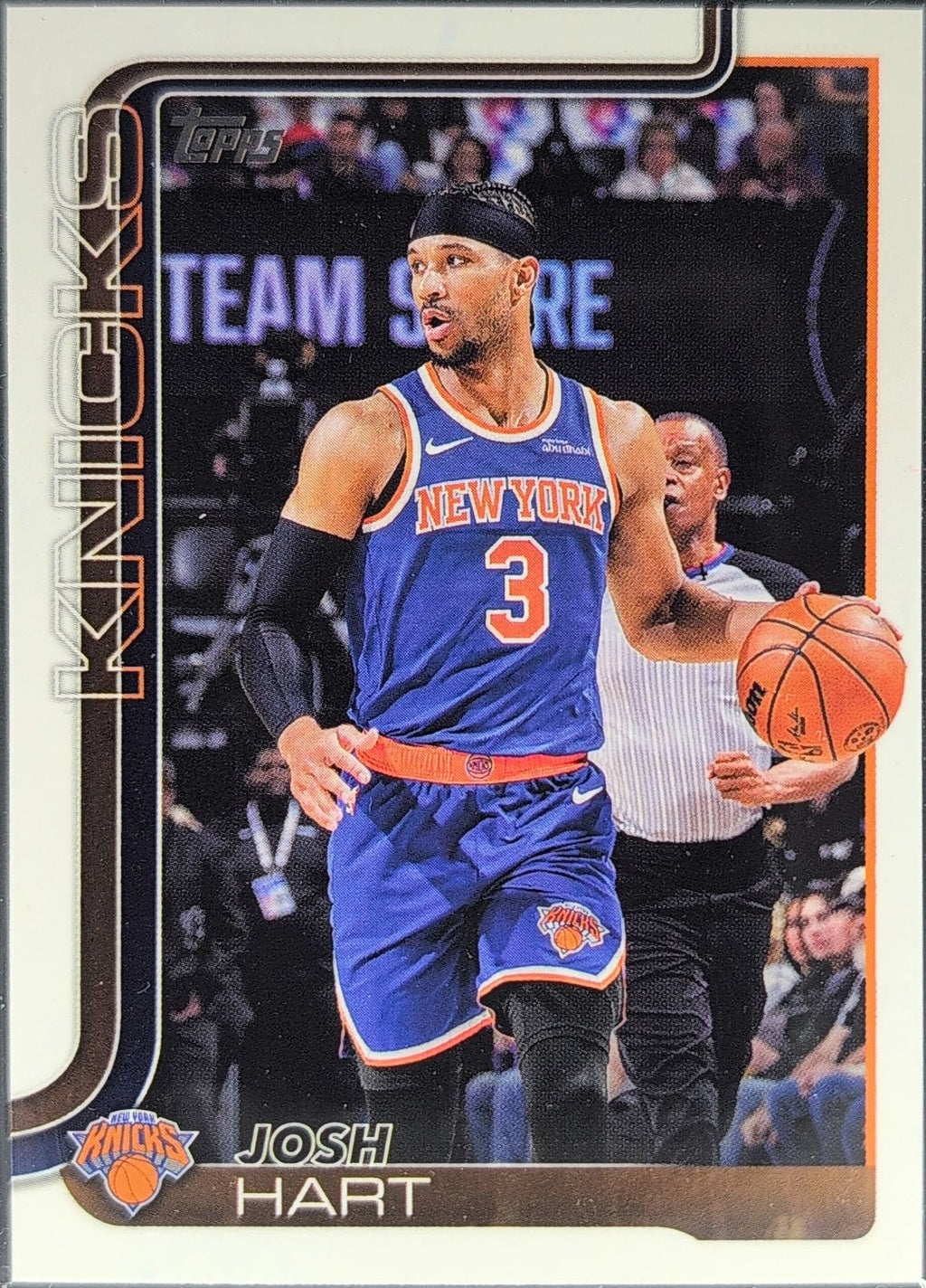 2025-26 Topps Josh Hart #16 New York Knicks front