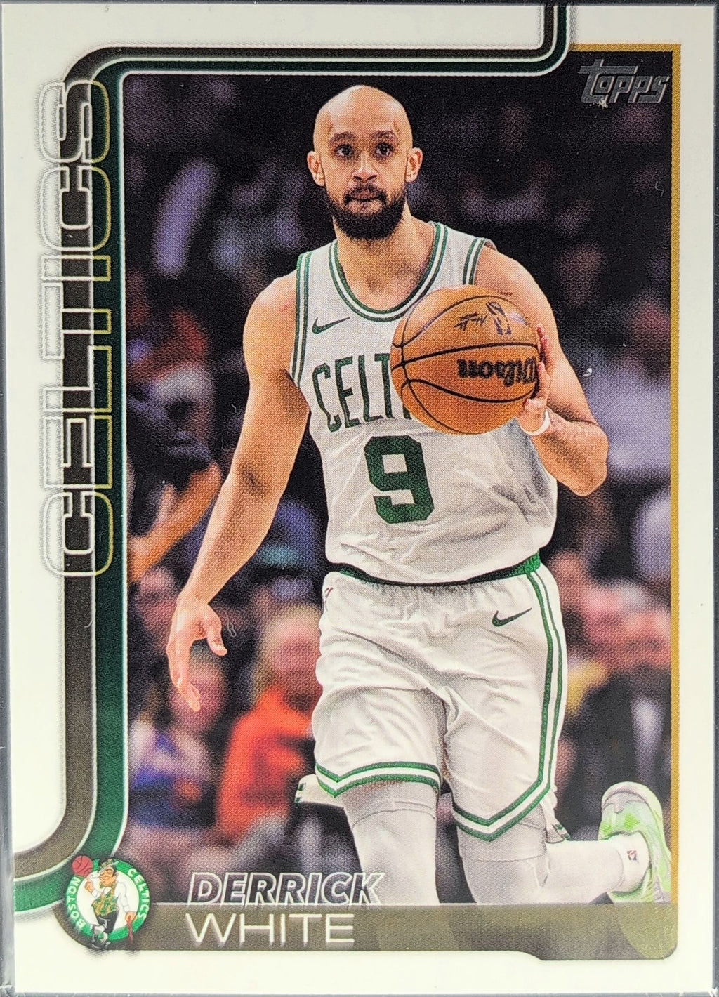 2025-26 Topps Derrick White #6 Boston Celtics front