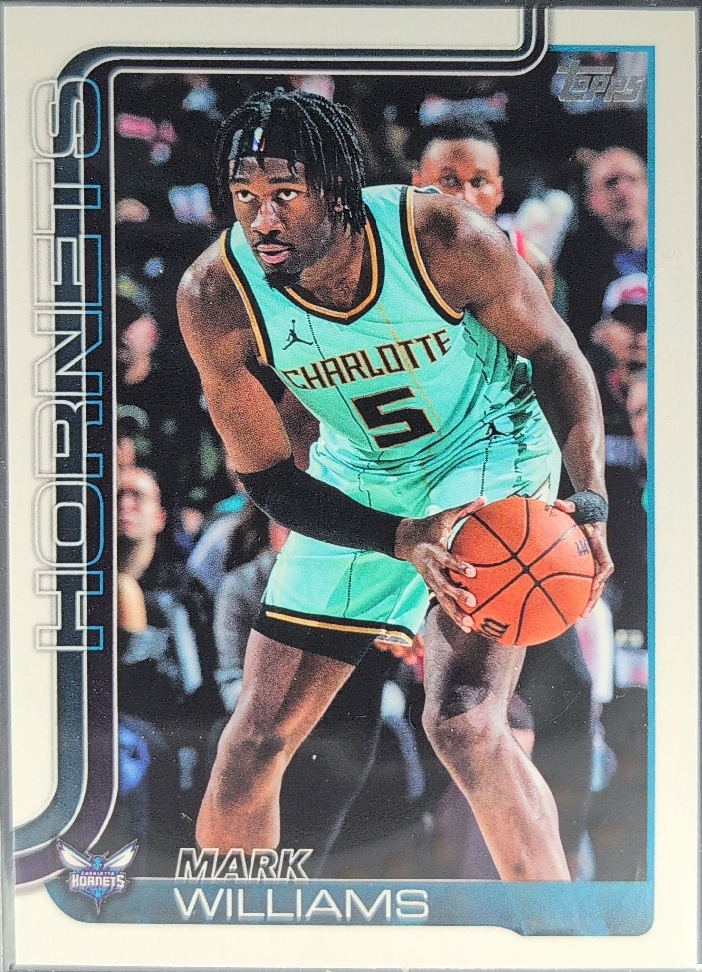 2025-26 Topps Mark Williams #70 Charlotte Hornets front