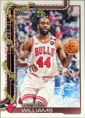 2025-26 Topps Holiday Patrick Williams #H31 Chicago Bulls front