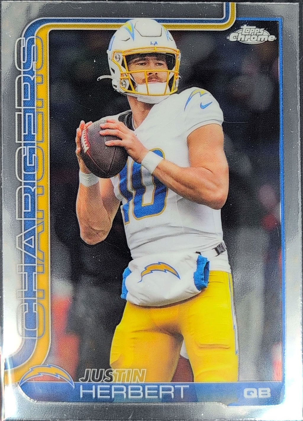 2025 Topps Chrome Justin Herbert #158 Los Angeles Chargers front