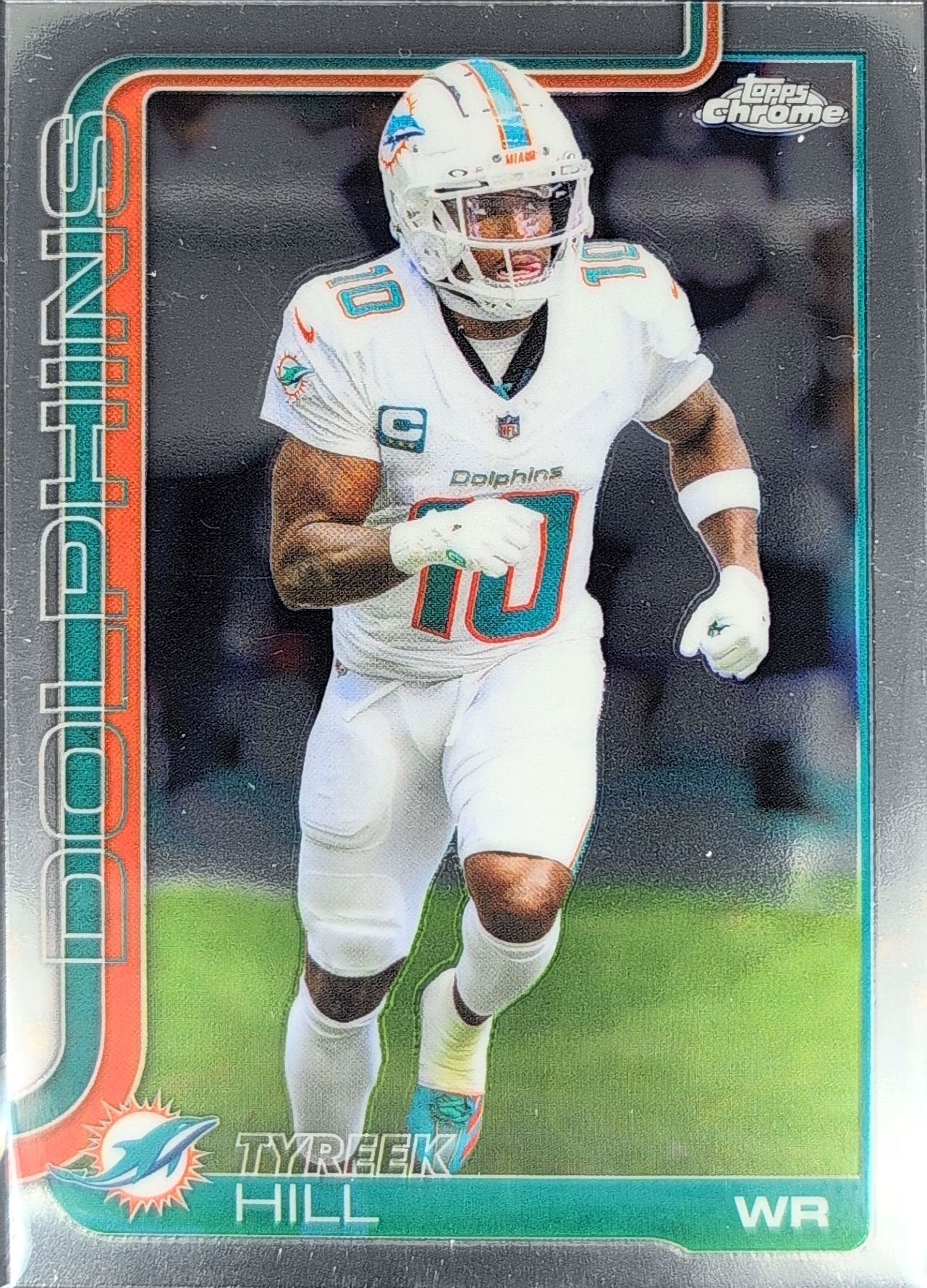 Tyreek Hill 2025 Topps Chrome #185 Miami Dolphins - front image