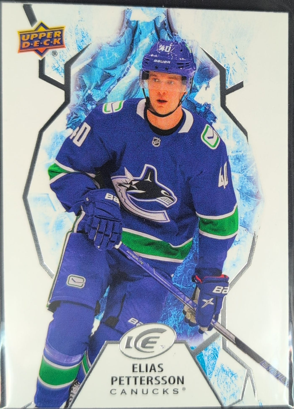 2021-2022 Upper Deck Elias Pettersson #41 Vancouver Canucks front
