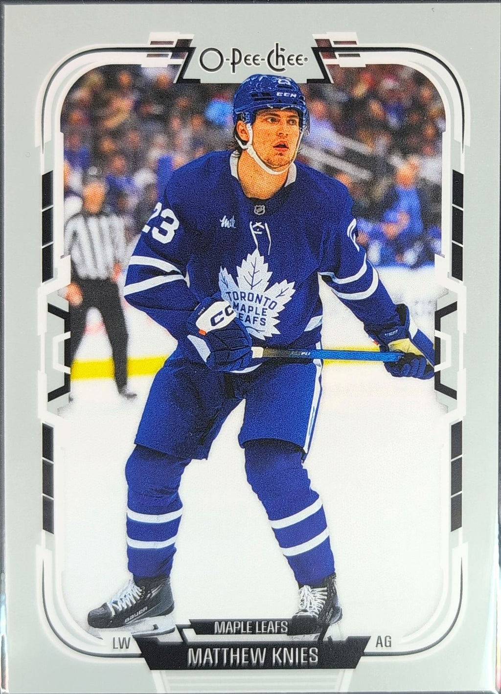 2025-26 O-Pee-Chee Matthew Knies #39 Toronto Maple Leafs front