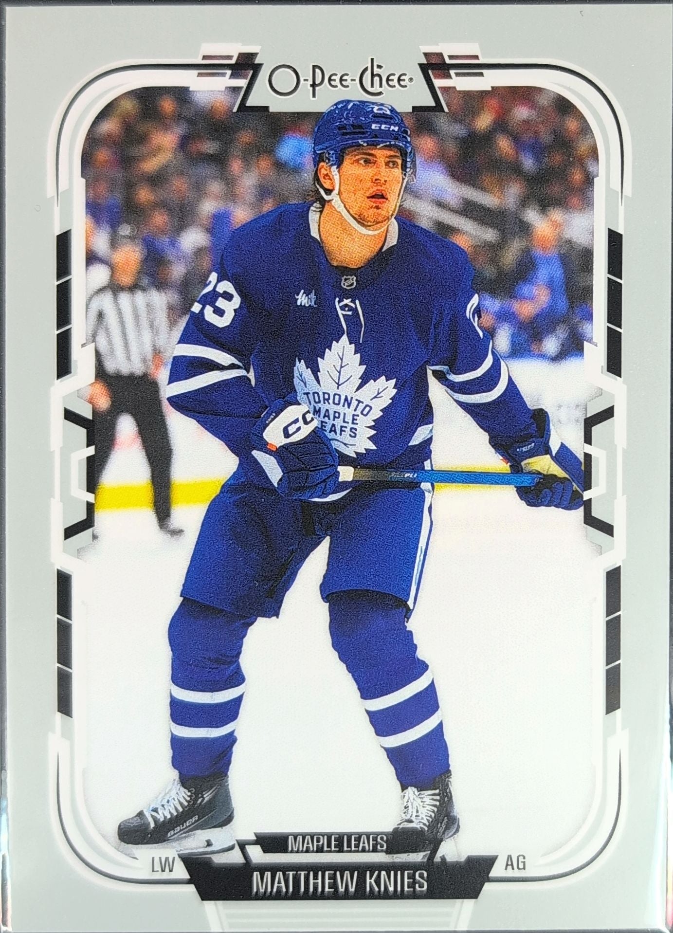 2025-26 O-Pee-Chee Matthew Knies #39 Toronto Maple Leafs front