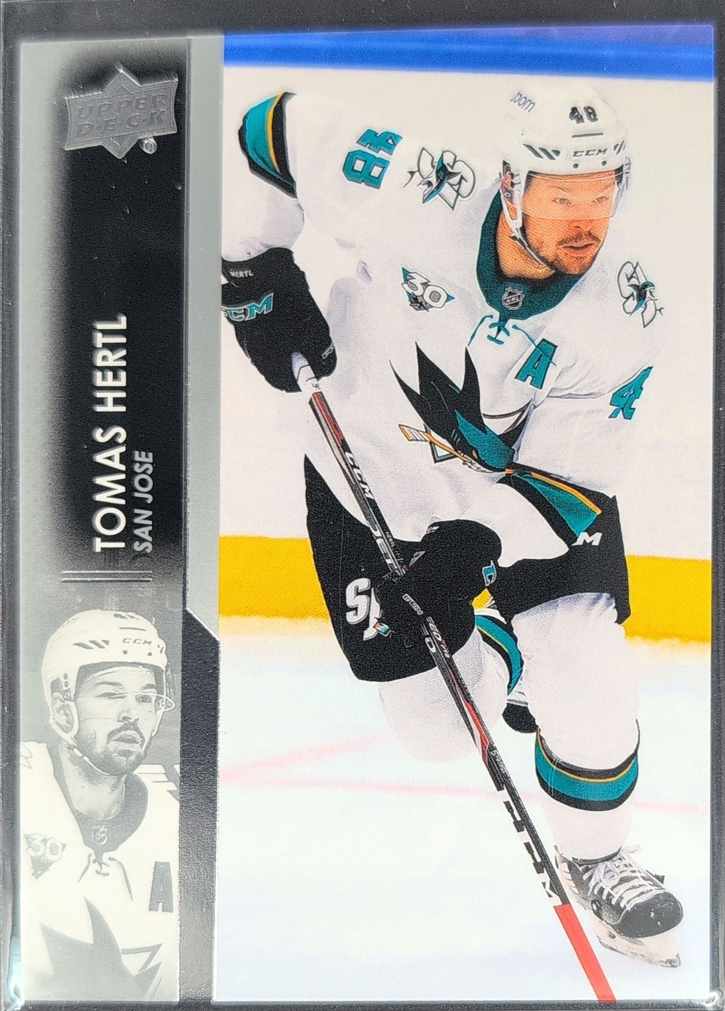 2021-2022 Upper Deck Tomas Hertl #149 San Jose Sharks front