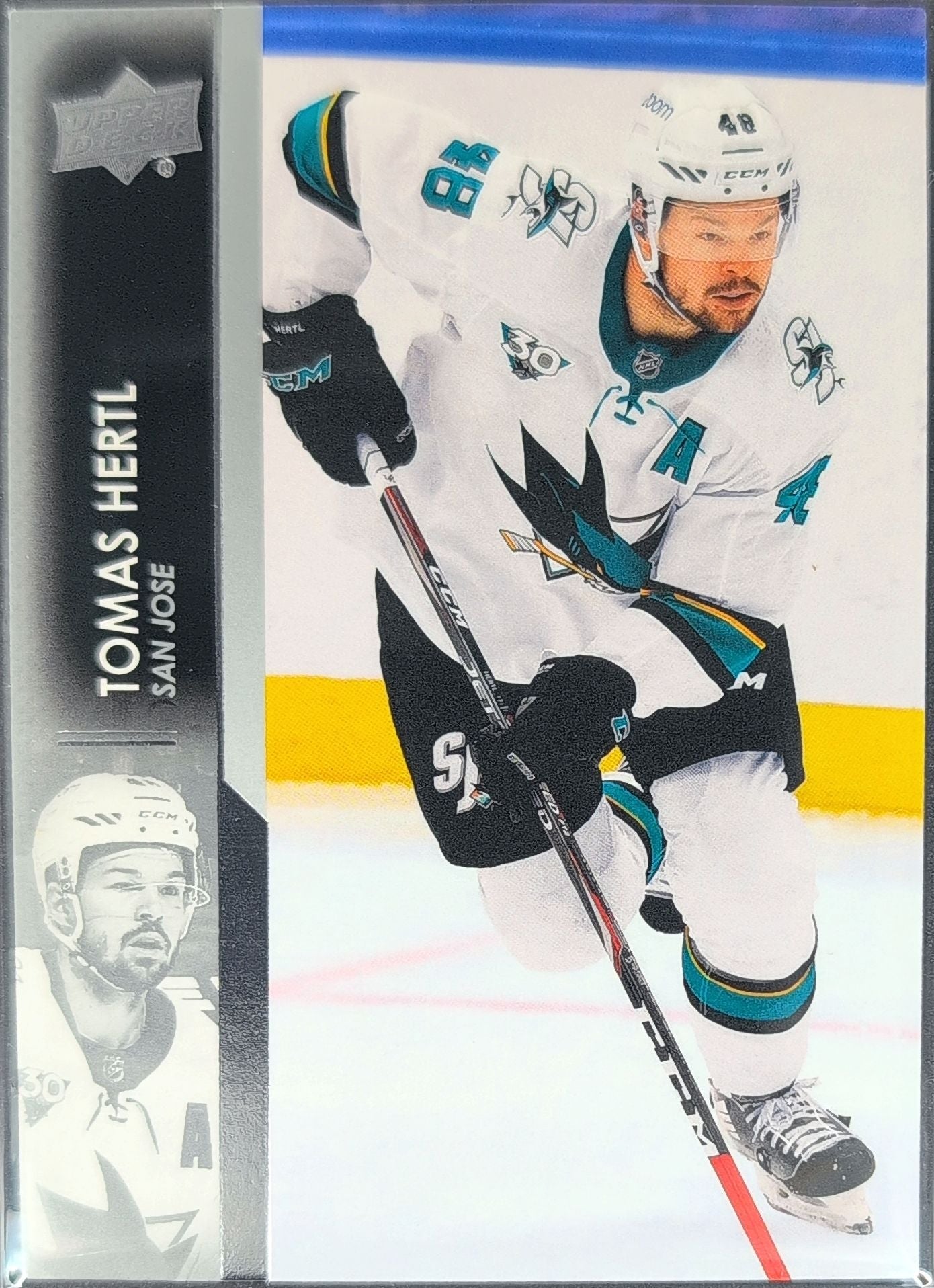 2021-2022 Upper Deck Tomas Hertl #149 San Jose Sharks front
