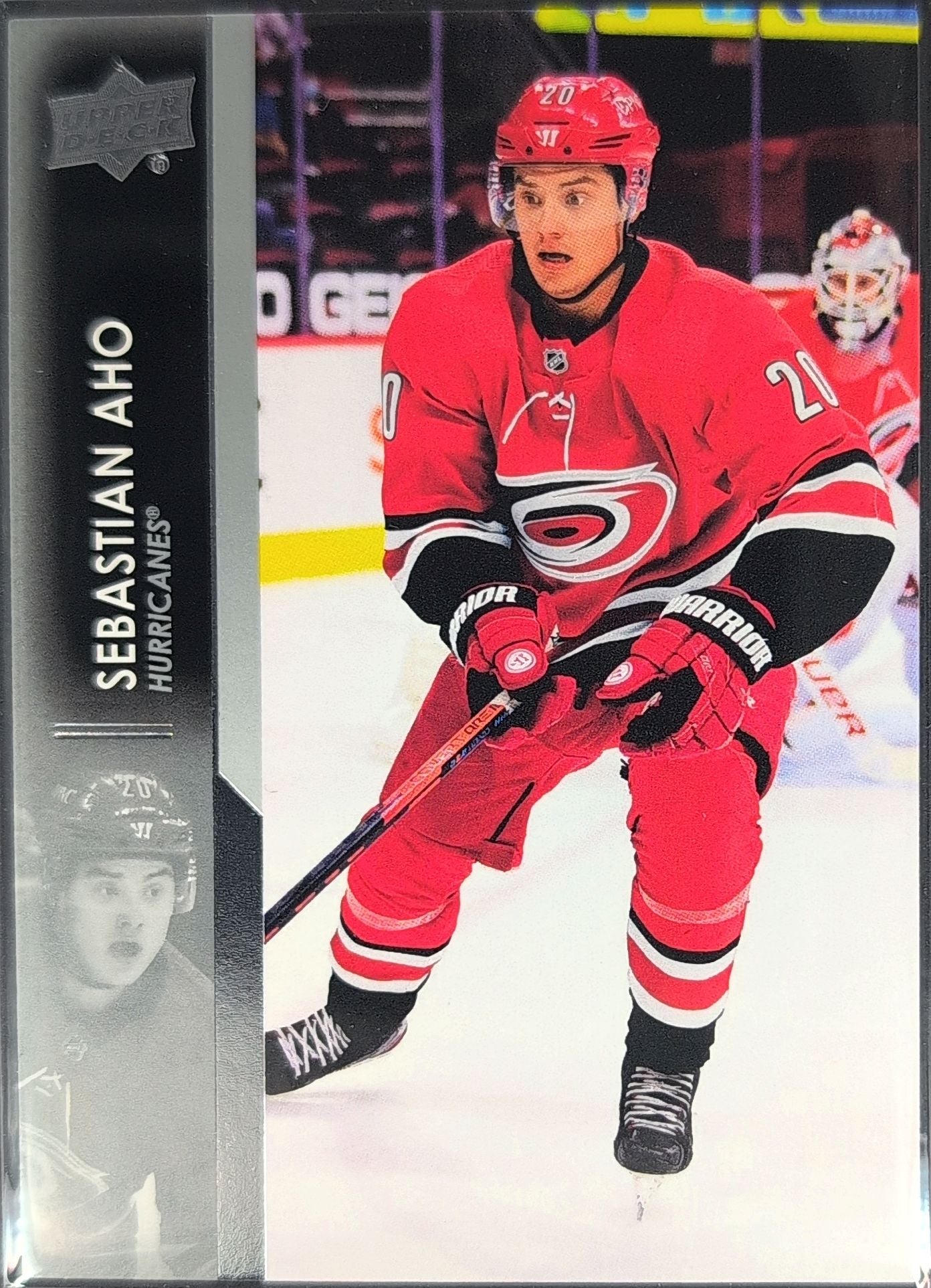 2021-22 Upper Deck Sebastian Aho #32 Carolina Hurricanes front