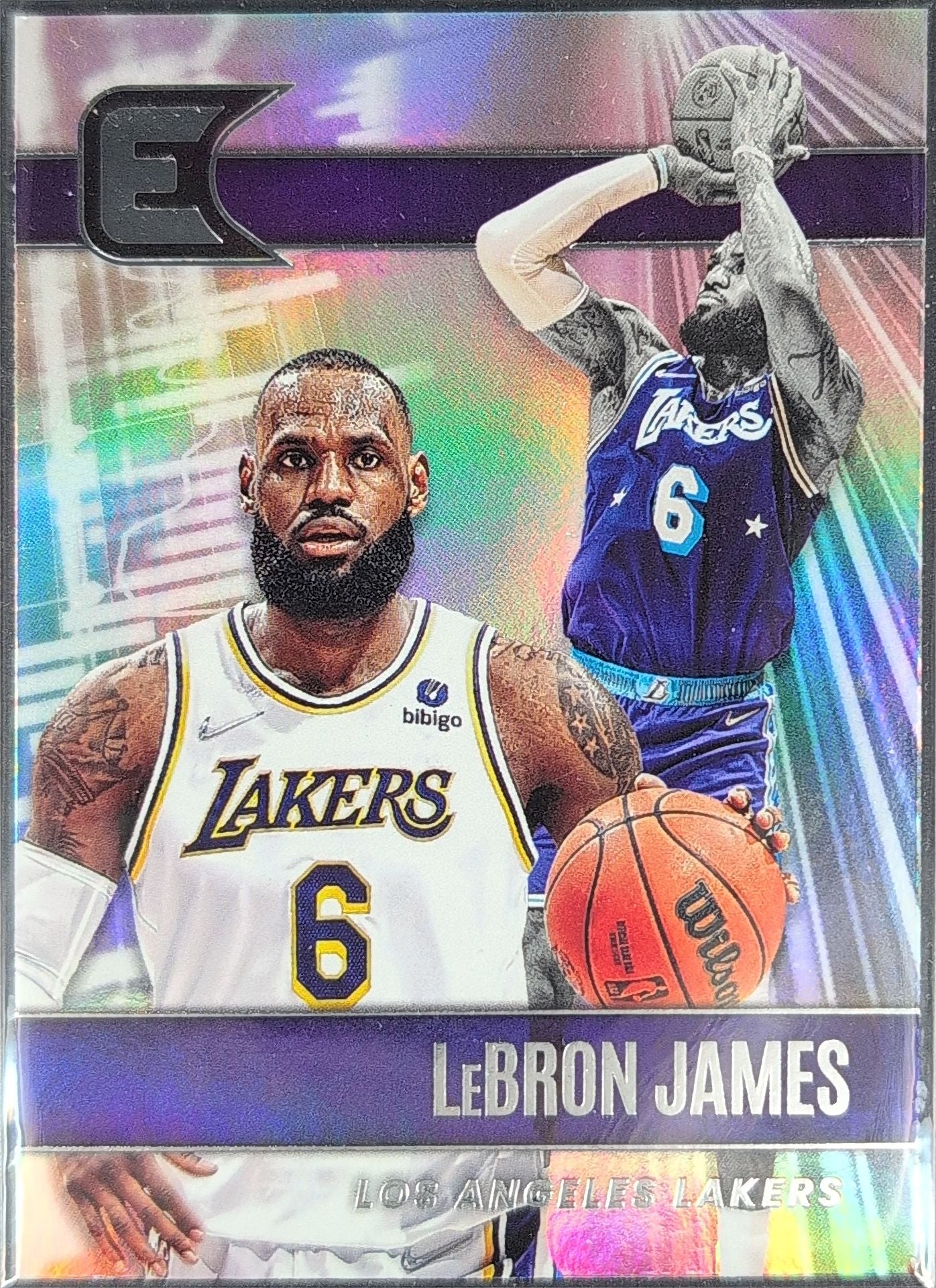2021-22 Panini Chronicles LeBron James #302 Bronze Los Angeles Lakers front