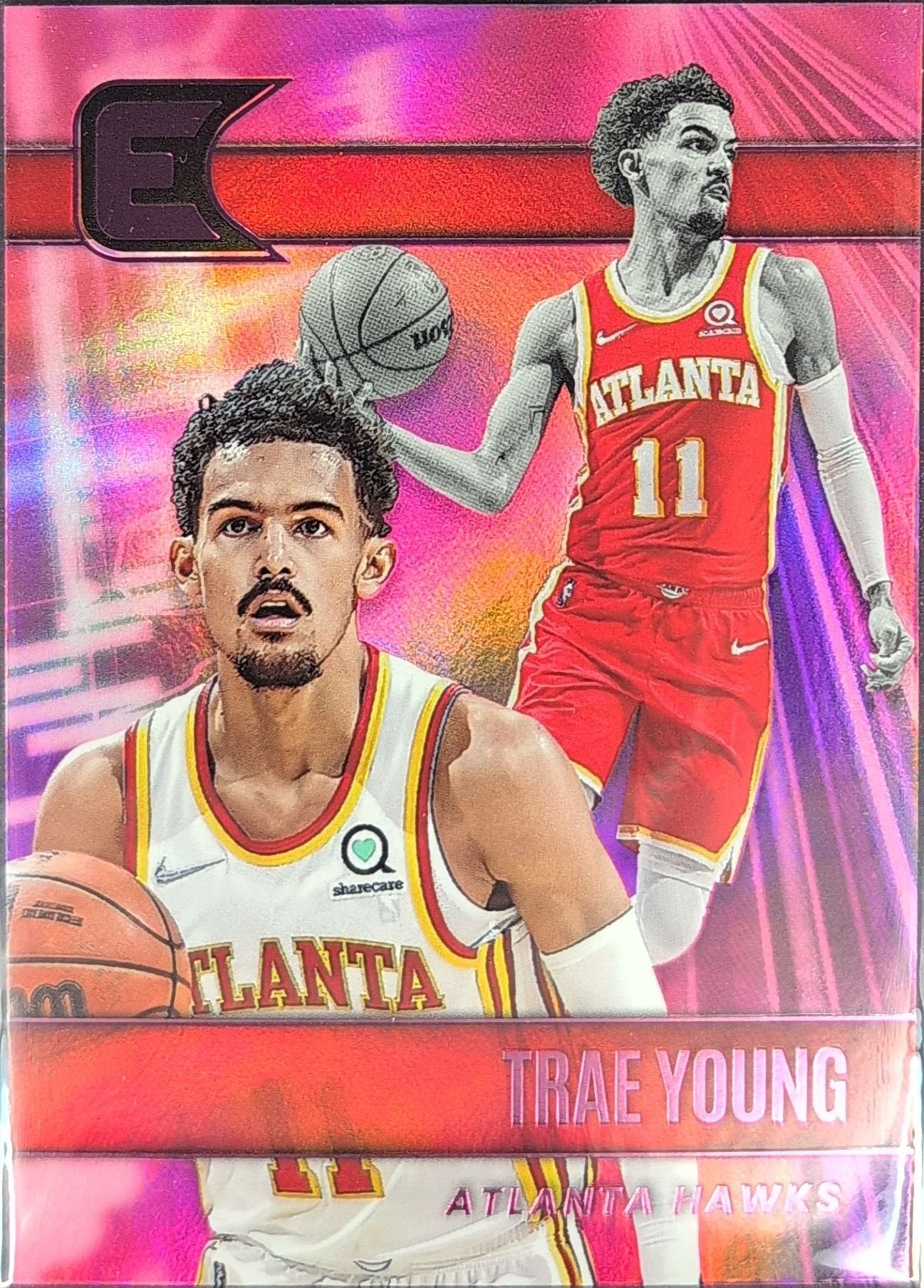 Trae Young 2021-22 Panini Chronicles #310 Pink Atlanta Hawks - front image