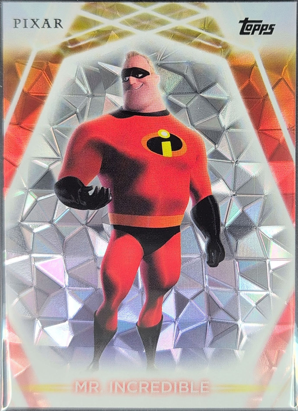 2026 Topps Disney Neon Mr. Incredible #51 Diamante front