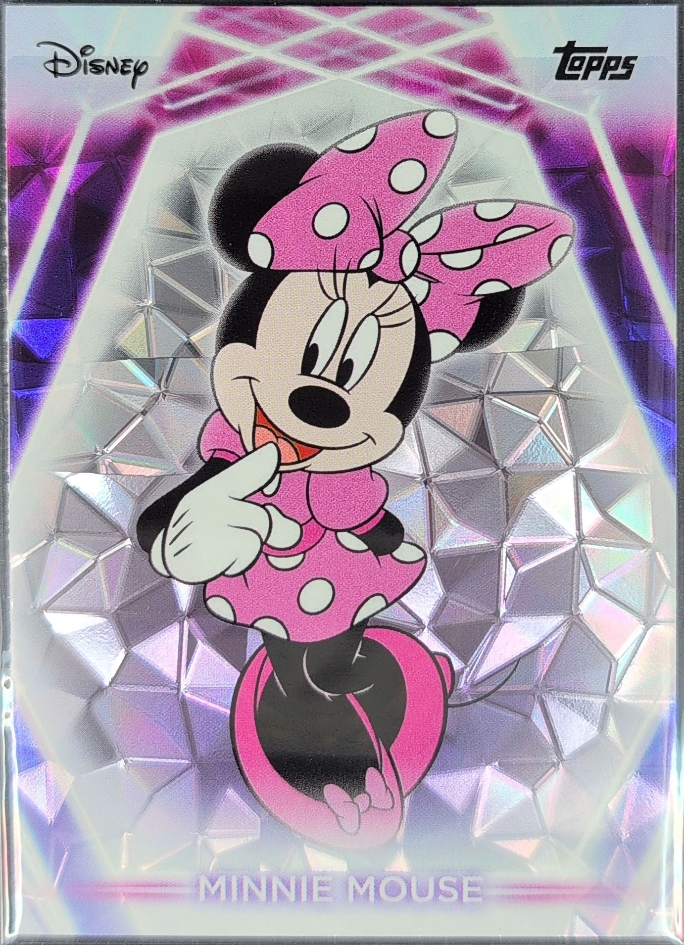 2026 Topps Disney Neon Minnie Mouse #199 Diamante front
