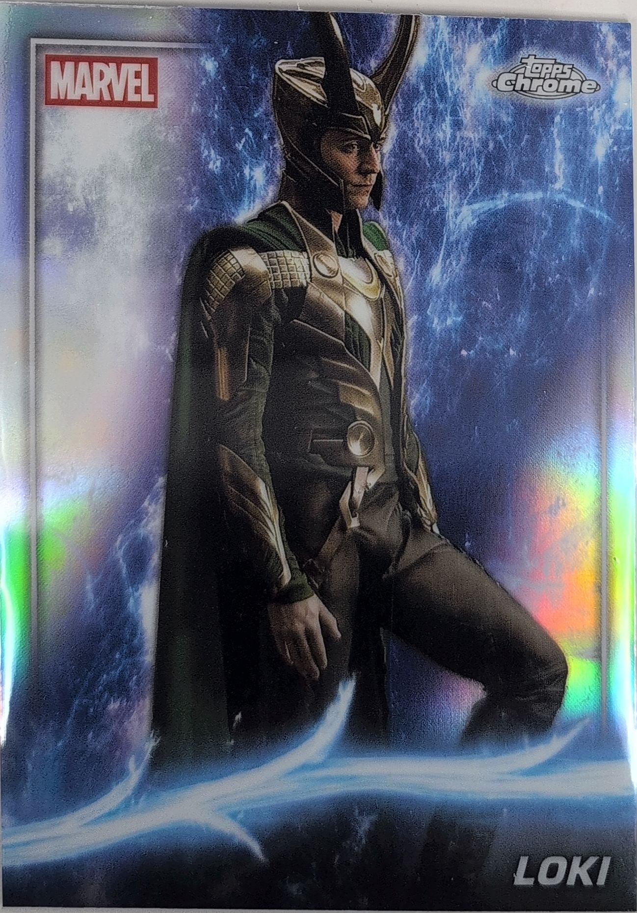 2025 Topps Chrome Marvel Studios Loki #19 Rainbow Refractor front